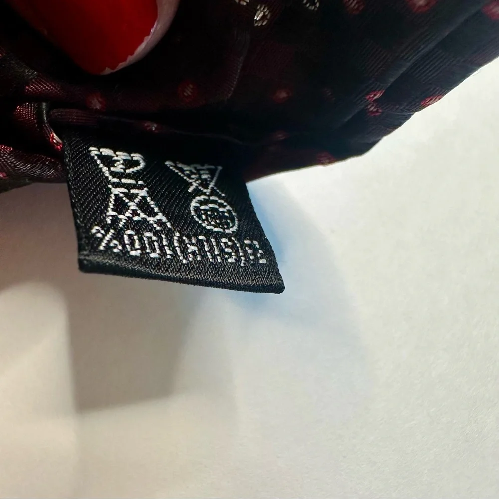 Daks London Charm Classic Untipped Embroidered Signature Tie 3.75”